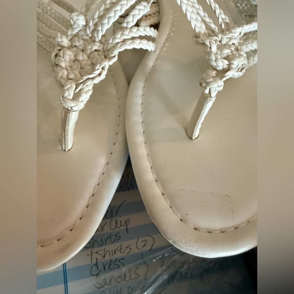 EUC Talbots Women's White Braided Sandals SZ 9 - Picture 15 of 15